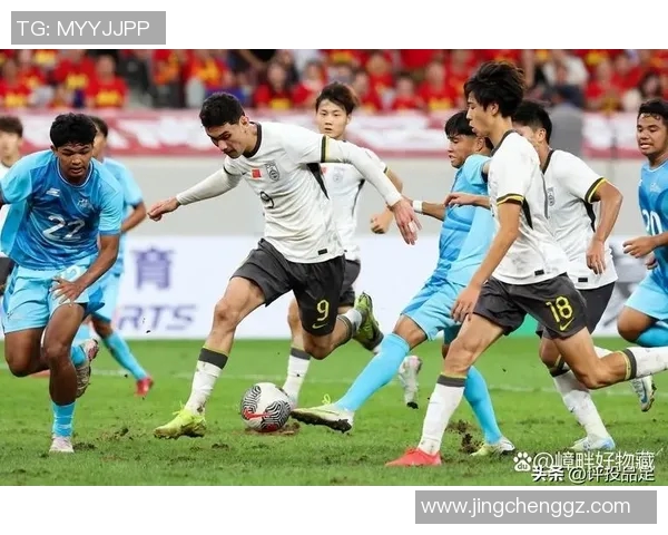 今晚国足直播精彩对决期待你来一起见证中国足球的奋力拼搏与团结精神